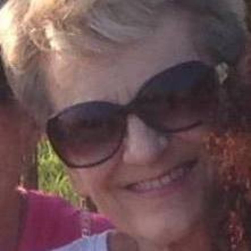 Meet your Posher, Delores